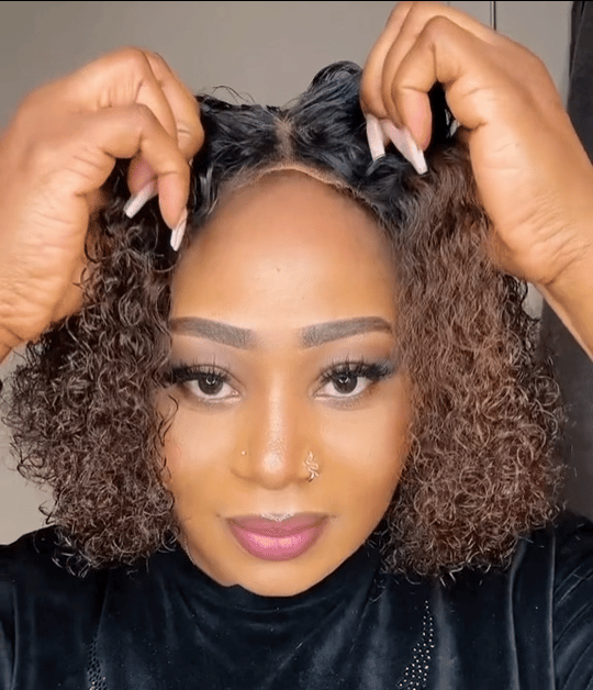 Ombre brun kinky curly perruque sans colle GLAMMANE gif